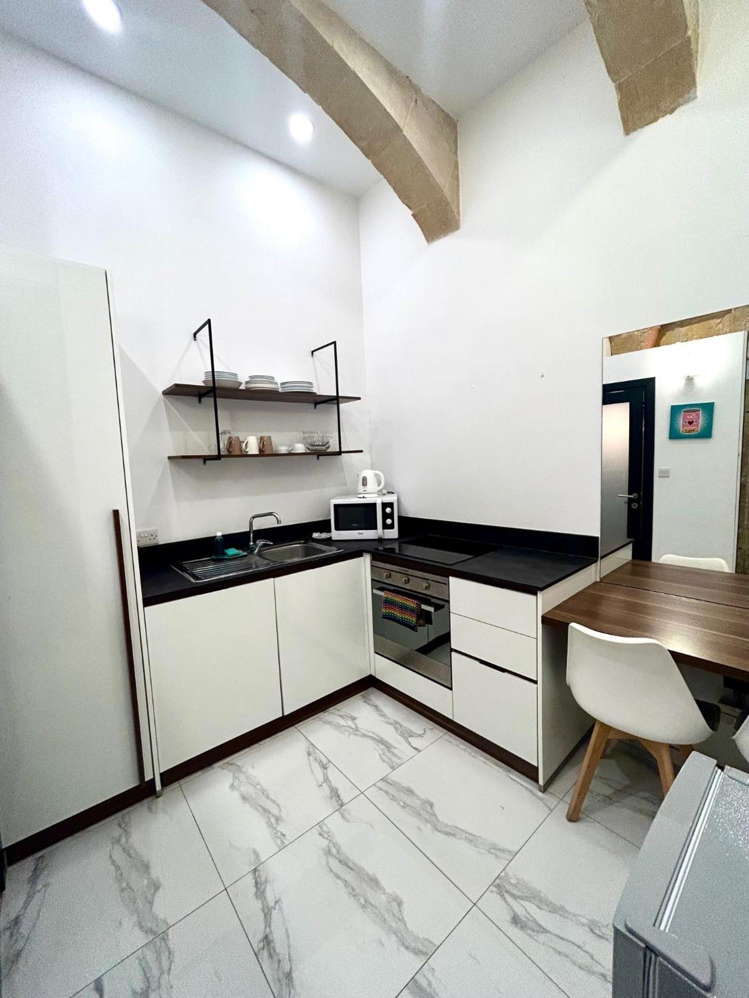 Tritoni Harbour Suites - Valletta Exteriör bild