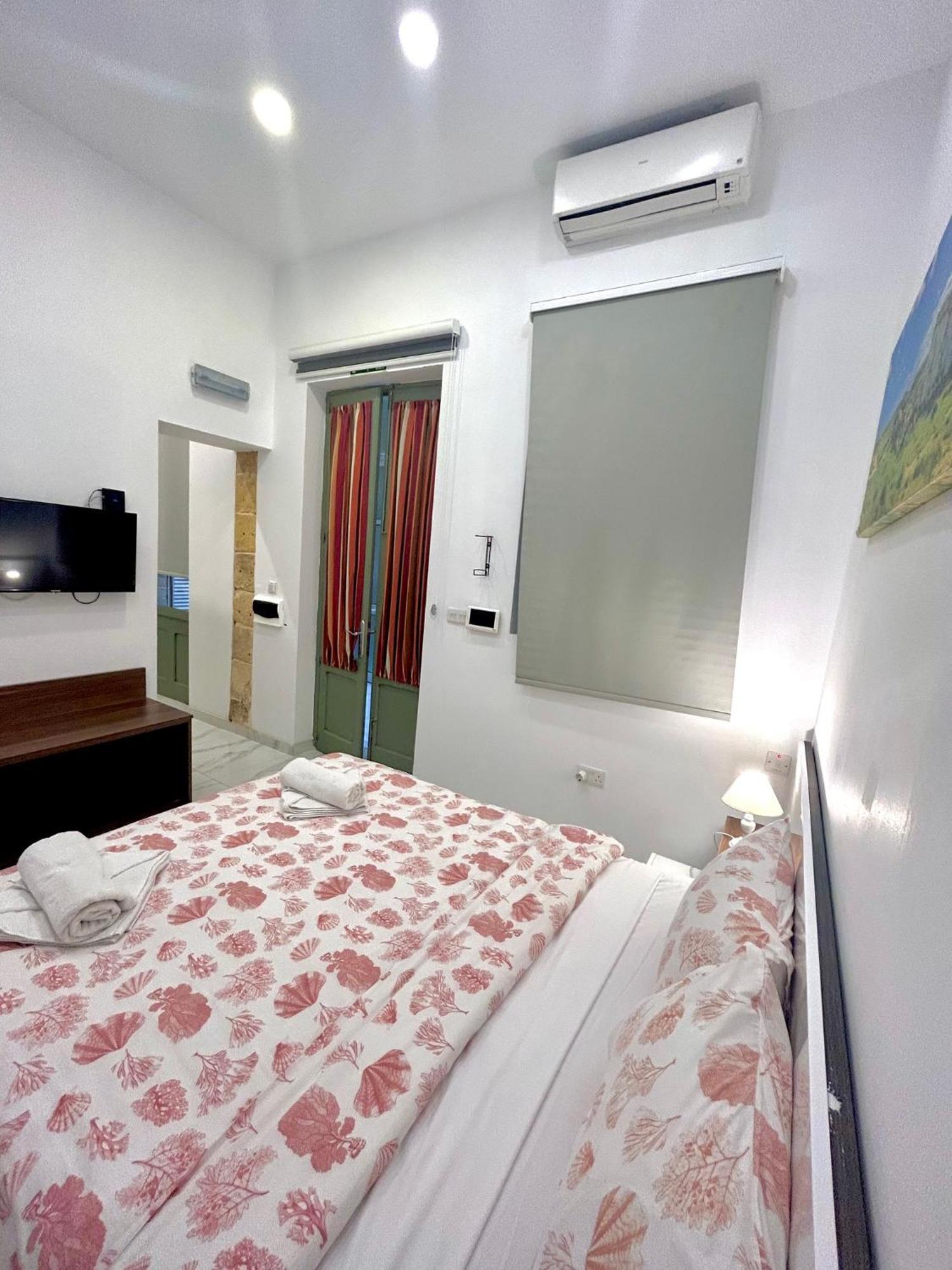 Tritoni Harbour Suites - Valletta Exteriör bild