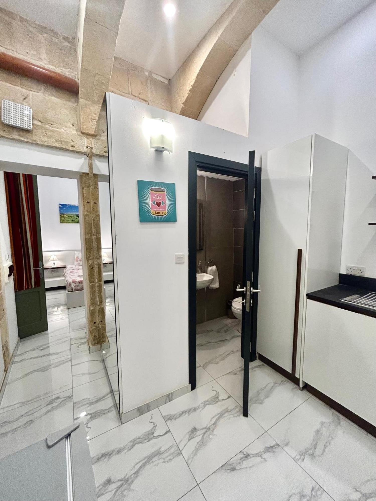 Tritoni Harbour Suites - Valletta Exteriör bild