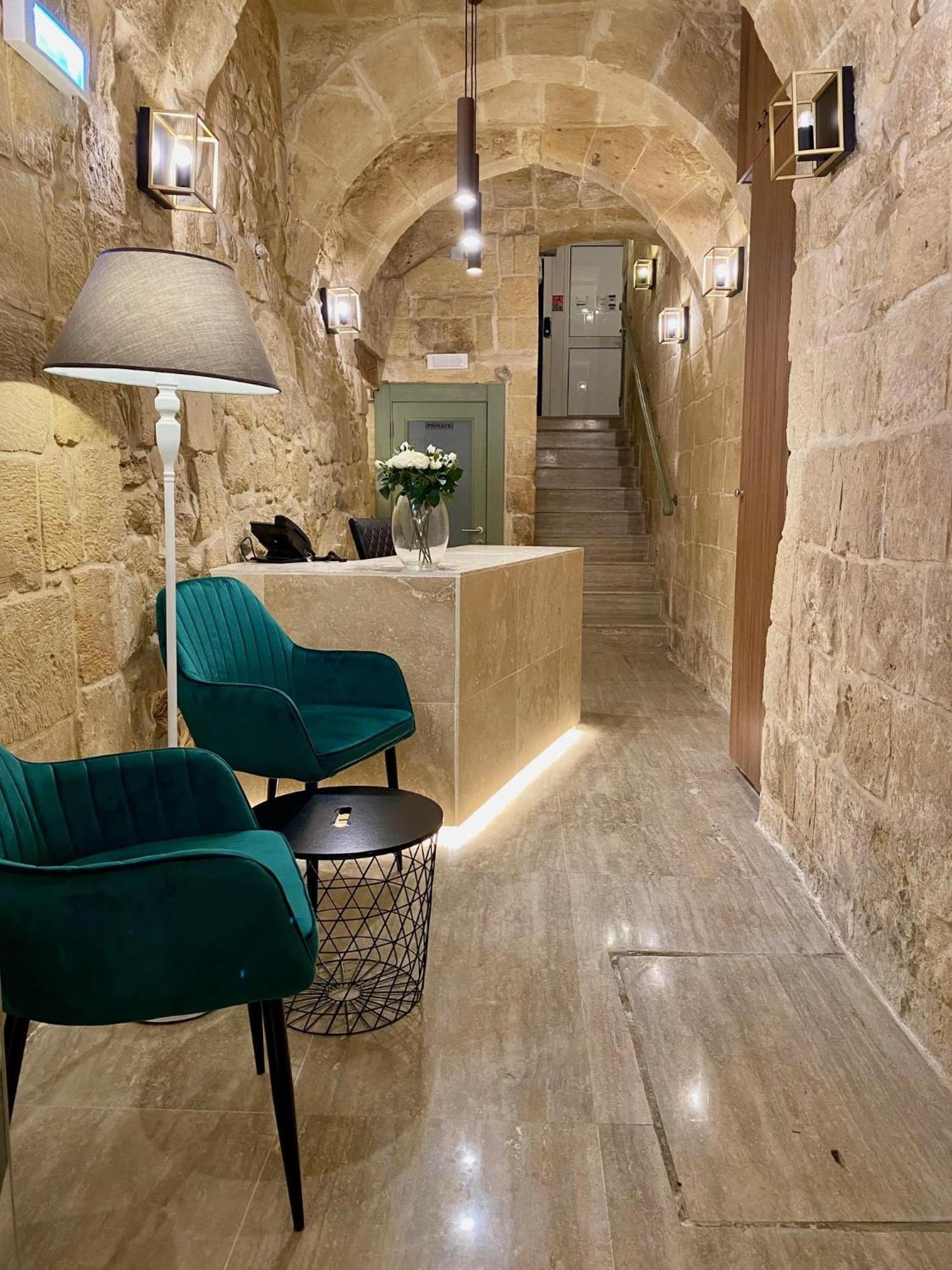 Tritoni Harbour Suites - Valletta Exteriör bild